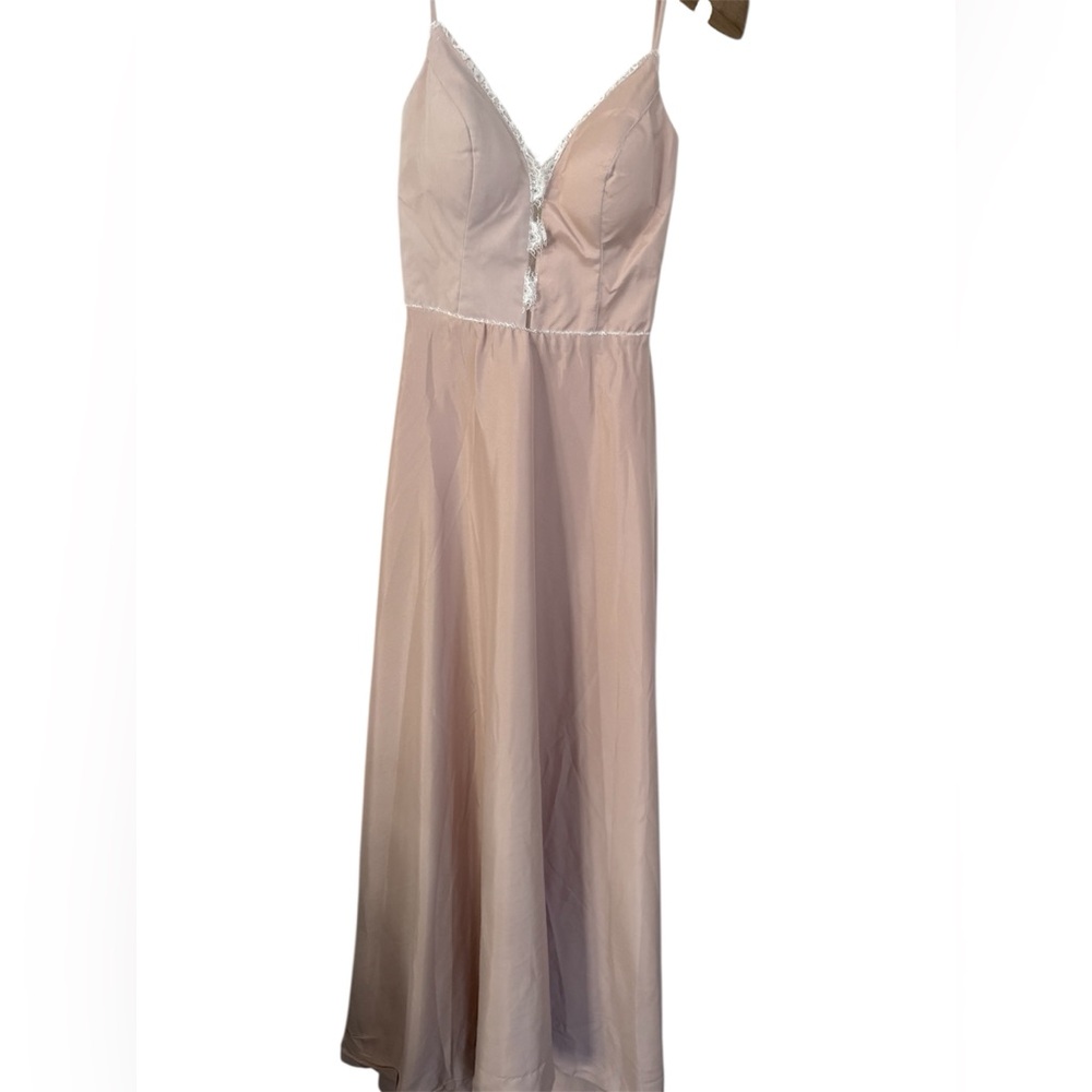Cream and Nude Wedding Dress with Spaghetti Straps and Sweetheart Neckline